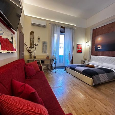 Corso 211 Beds & Suites เนเปิลส์ ภายนอก รูปภาพ