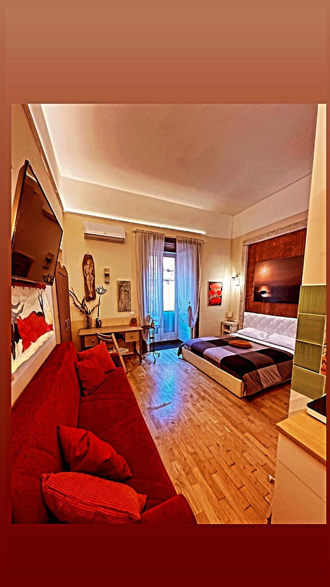Corso 211 Beds & Suites เนเปิลส์ ภายนอก รูปภาพ