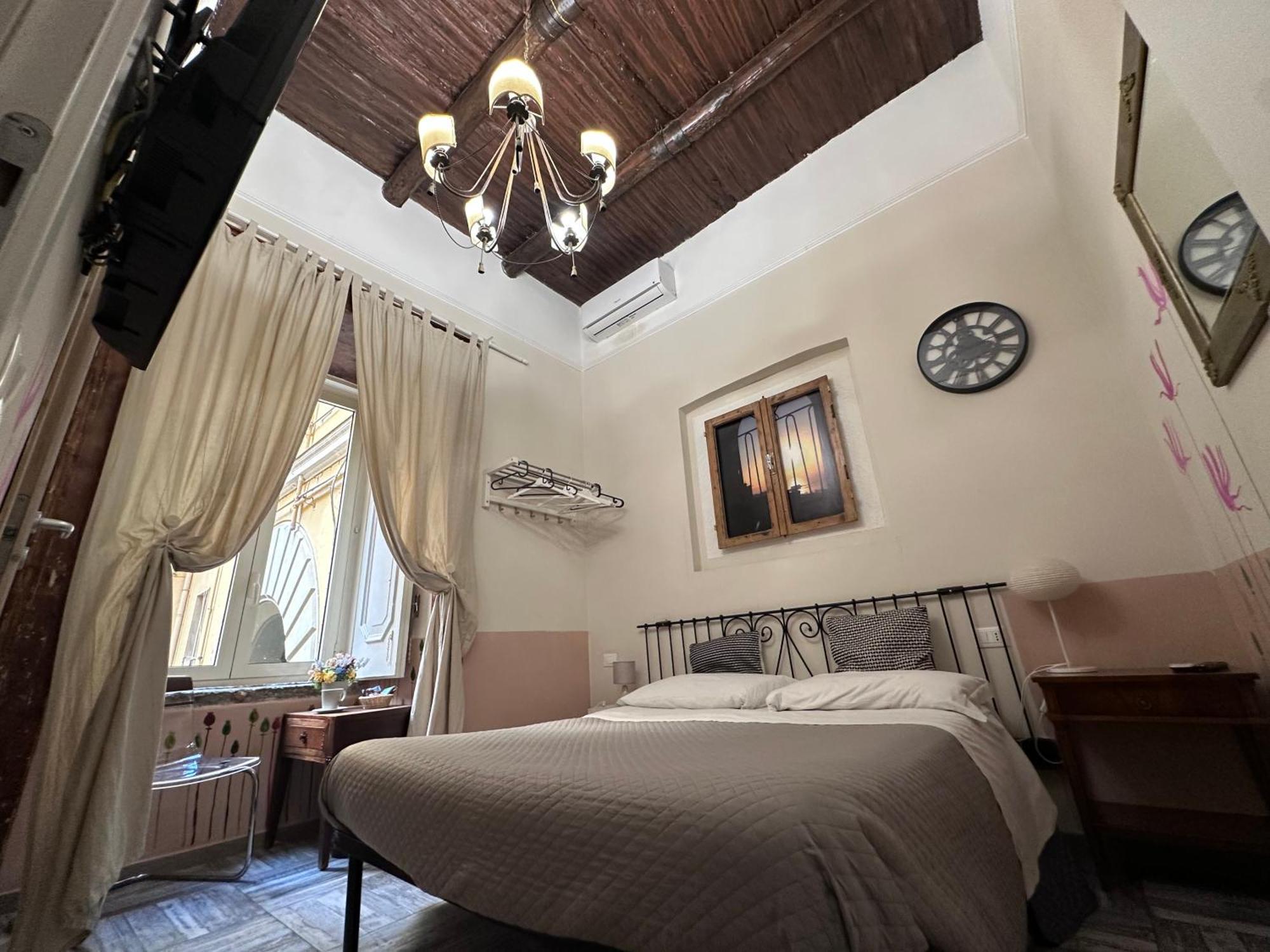 Corso 211 Beds & Suites เนเปิลส์ ภายนอก รูปภาพ